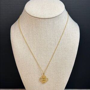 Stella and Dot Gold Pendant Necklace